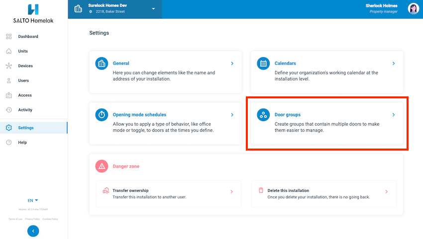 Página de configuración resaltando los grupos de puertas